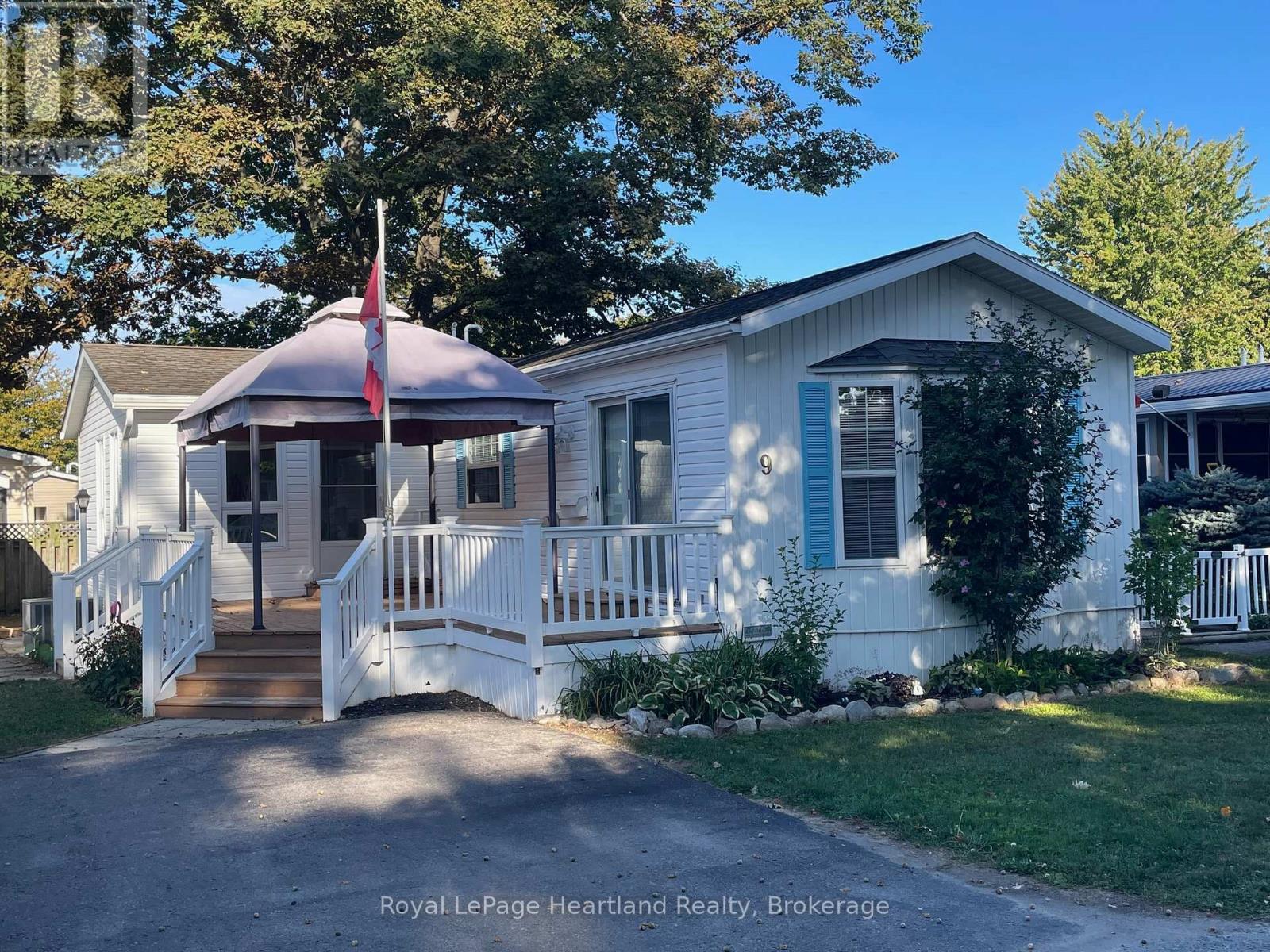 9 ALGONQUIN LANE, Ashfield-Colborne-Wawanosh, Ontario