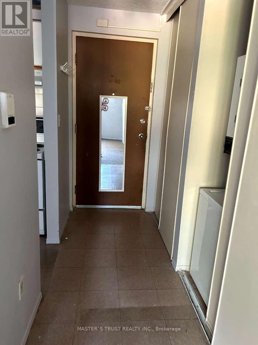 201 - 837 Simcoe Street S, Oshawa, Ontario  L1H 4K8 - Photo 5 - E12414721