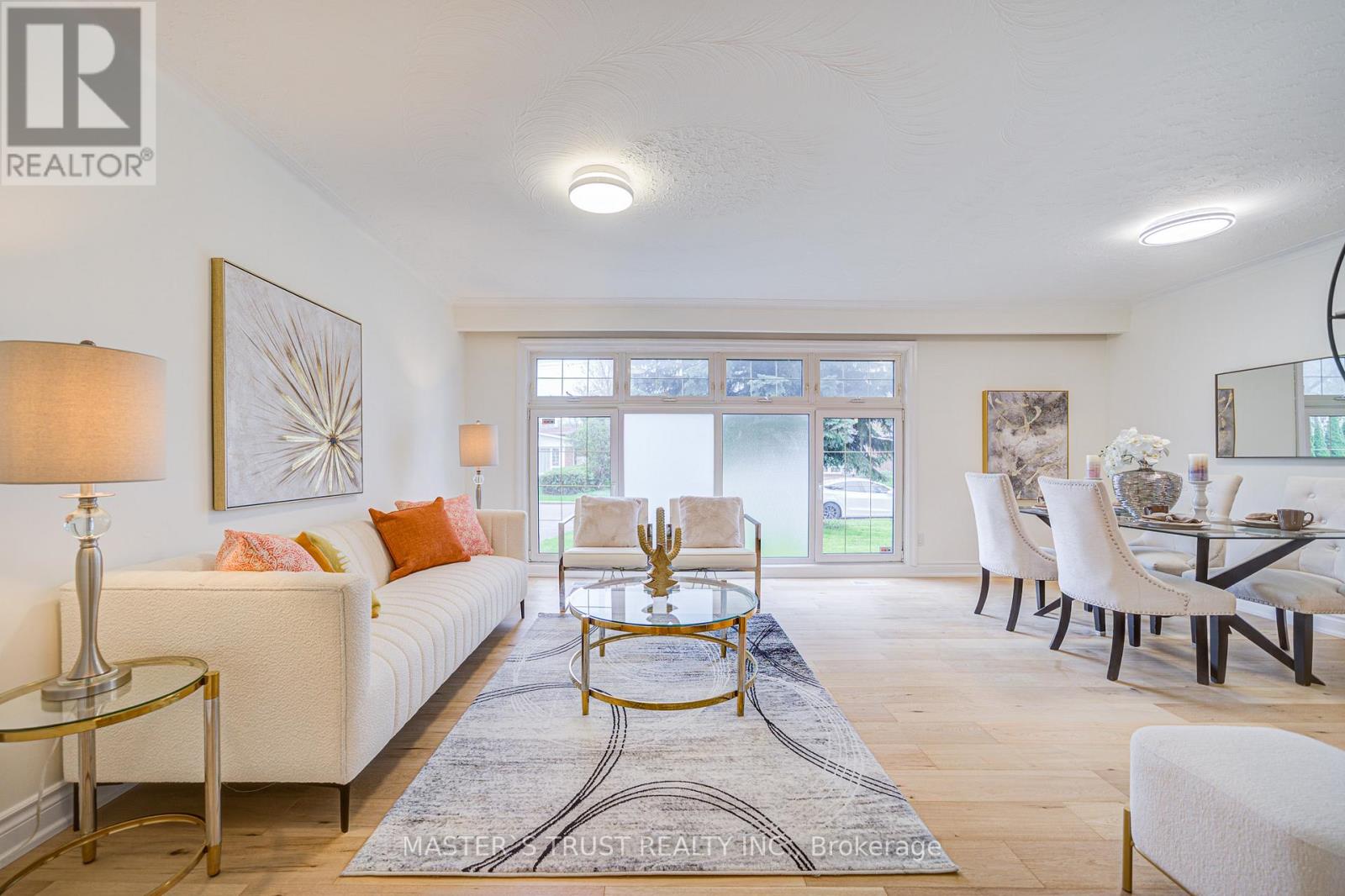 30 Deerfield Road, Toronto, Ontario  M1K 4X1 - Photo 3 - E12414839