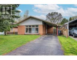 30 DEERFIELD ROAD, Toronto, Ontario