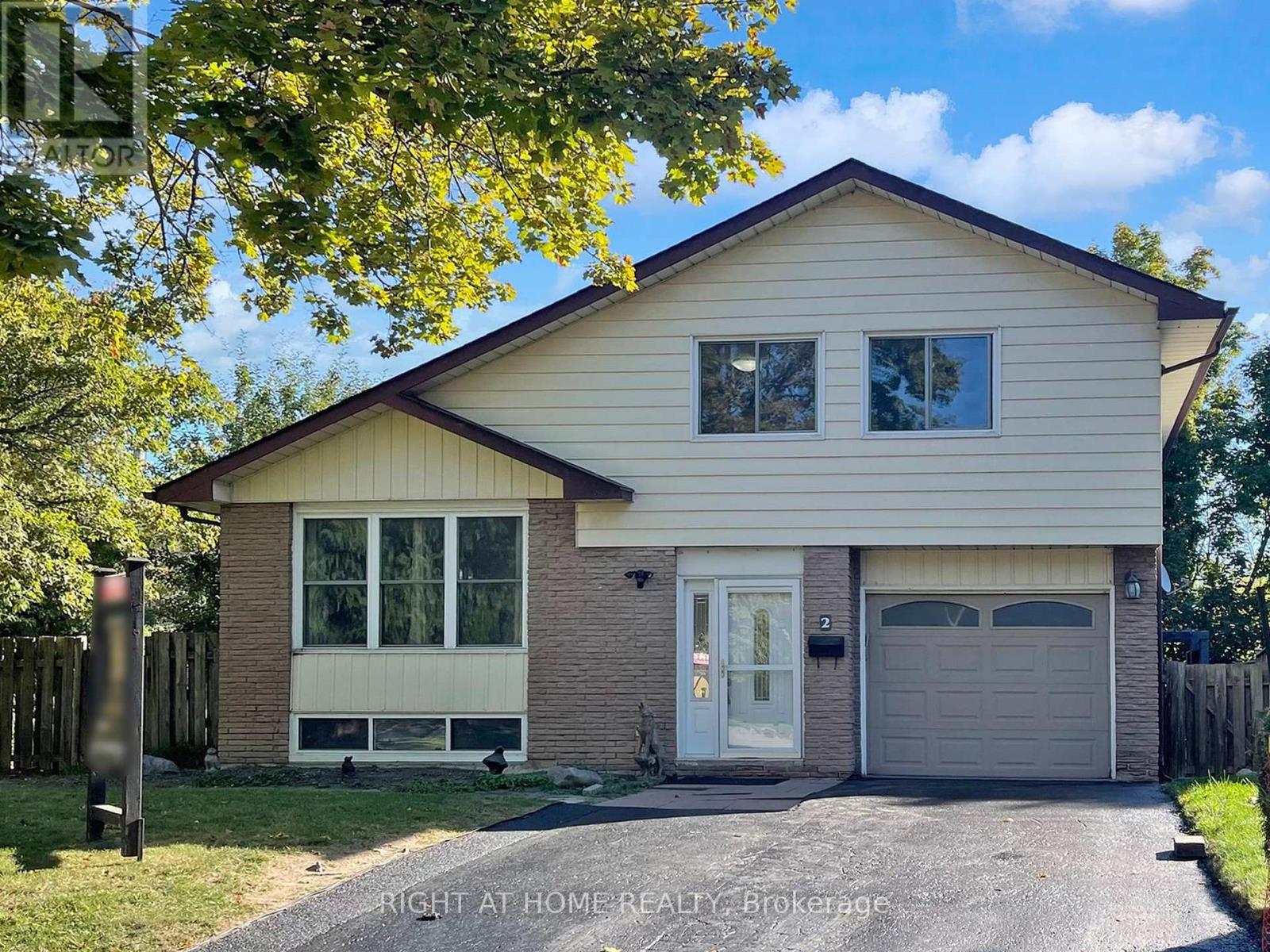 2 Hetherington Drive, Clarington, Ontario  L1C 3R1 - Photo 3 - E12414846