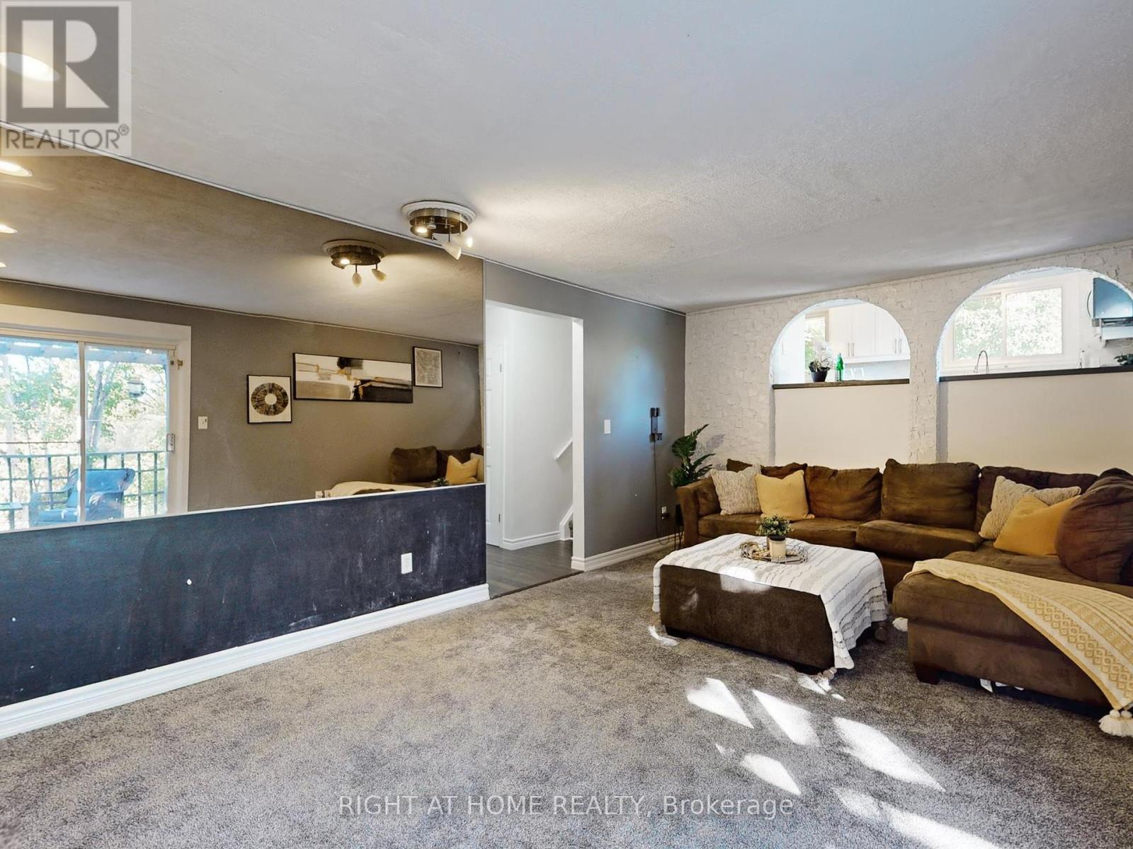 2 Hetherington Drive, Clarington, Ontario  L1C 3R1 - Photo 8 - E12414846