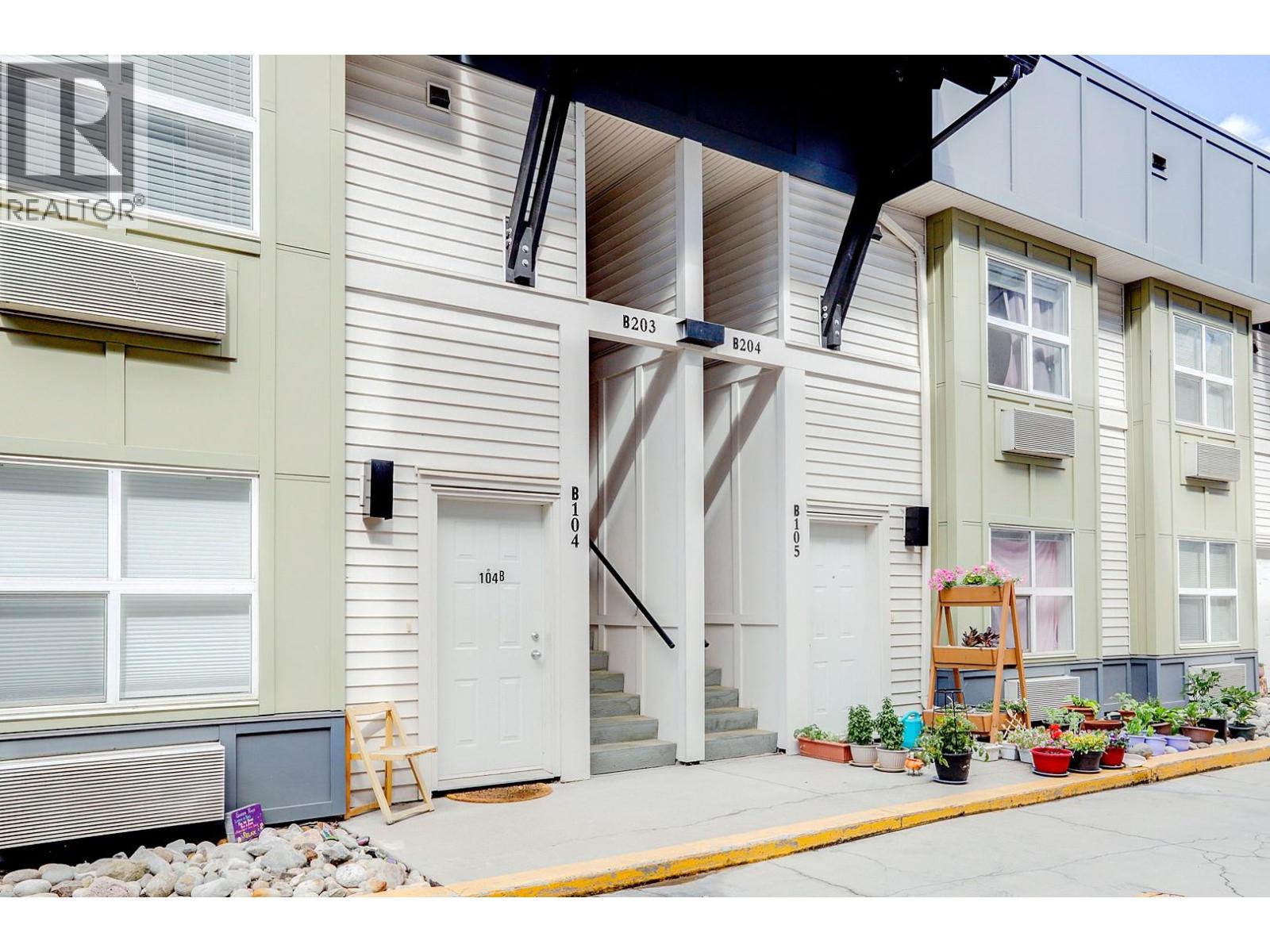 1477 Glenmore Road N Unit# B-203 Kelowna Photo 2