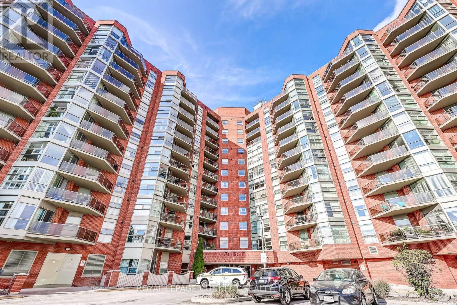 903 - 10 DEAN PARK ROAD, Toronto, Ontario