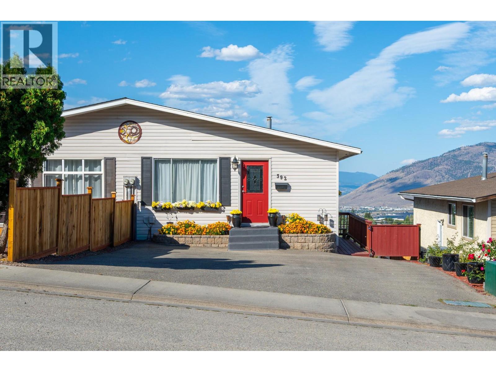 392 Waddington Drive, kamloops, British Columbia