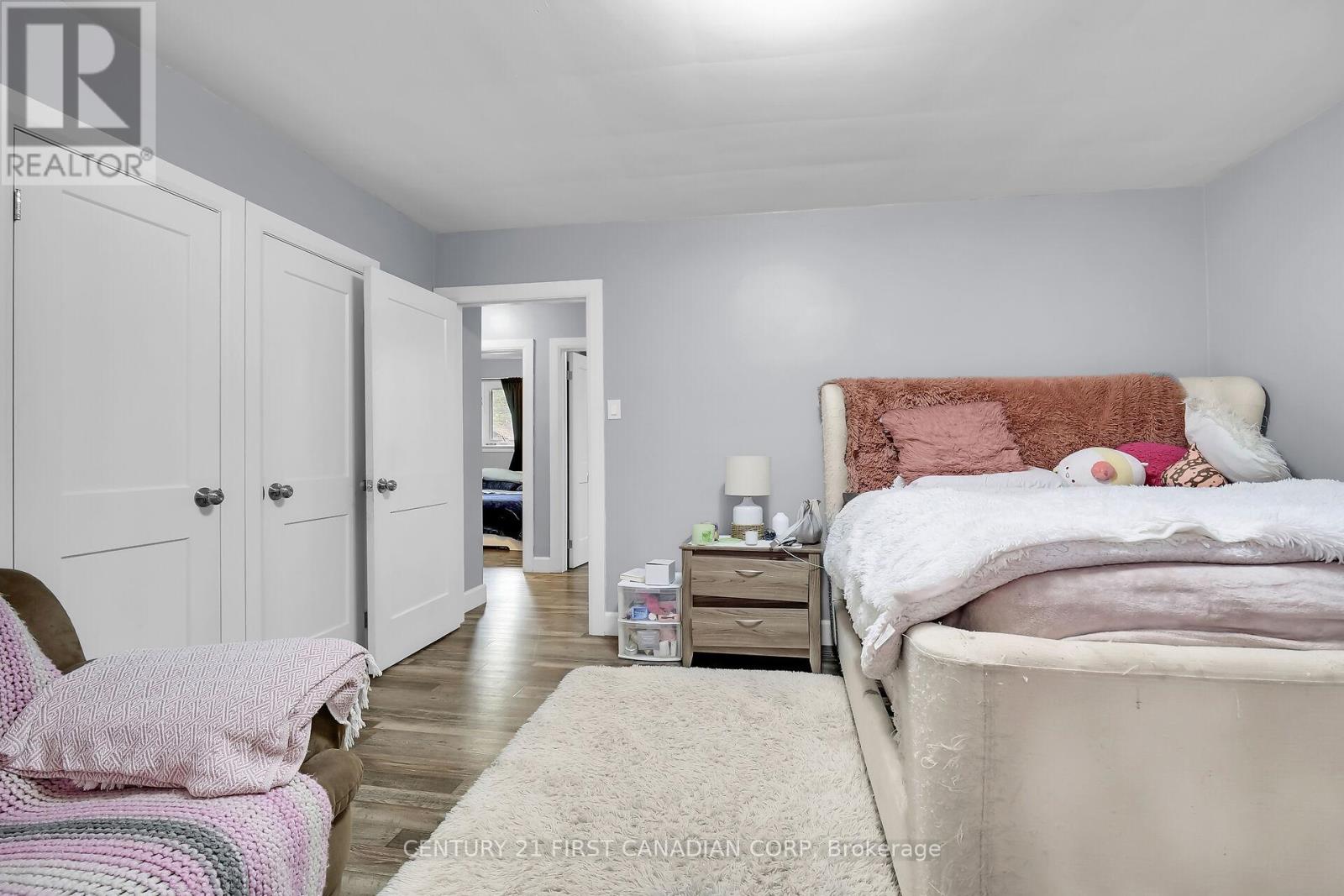 454 Salisbury Street, London East, Ontario  N5Y 3B2 - Photo 14 - X12414906