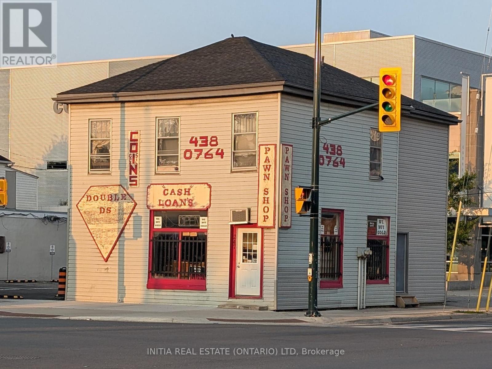 247 WELLINGTON STREET, London East, Ontario
