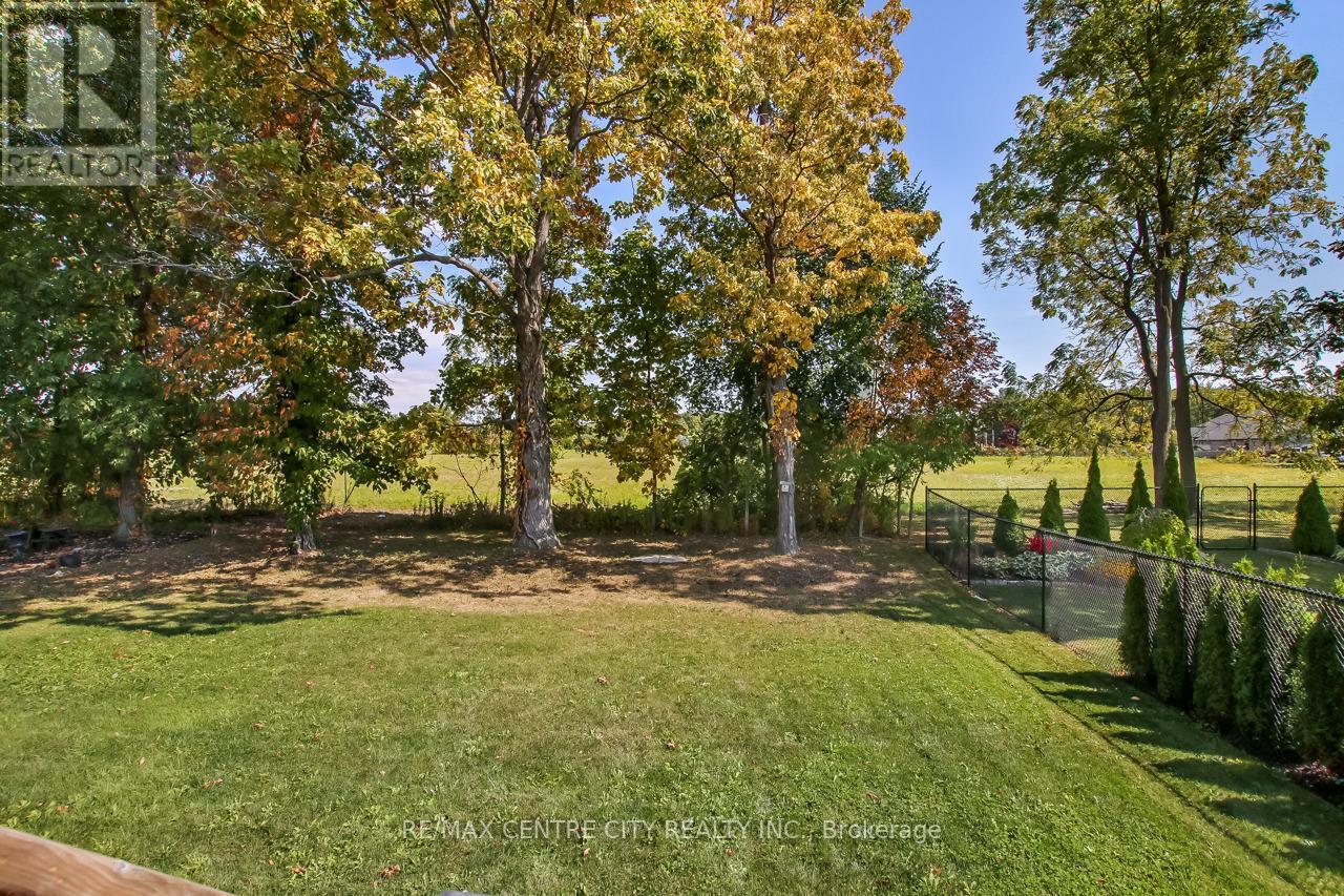 178 Emery Street, Central Elgin, Ontario  N5L 0A7 - Photo 24 - X12414959