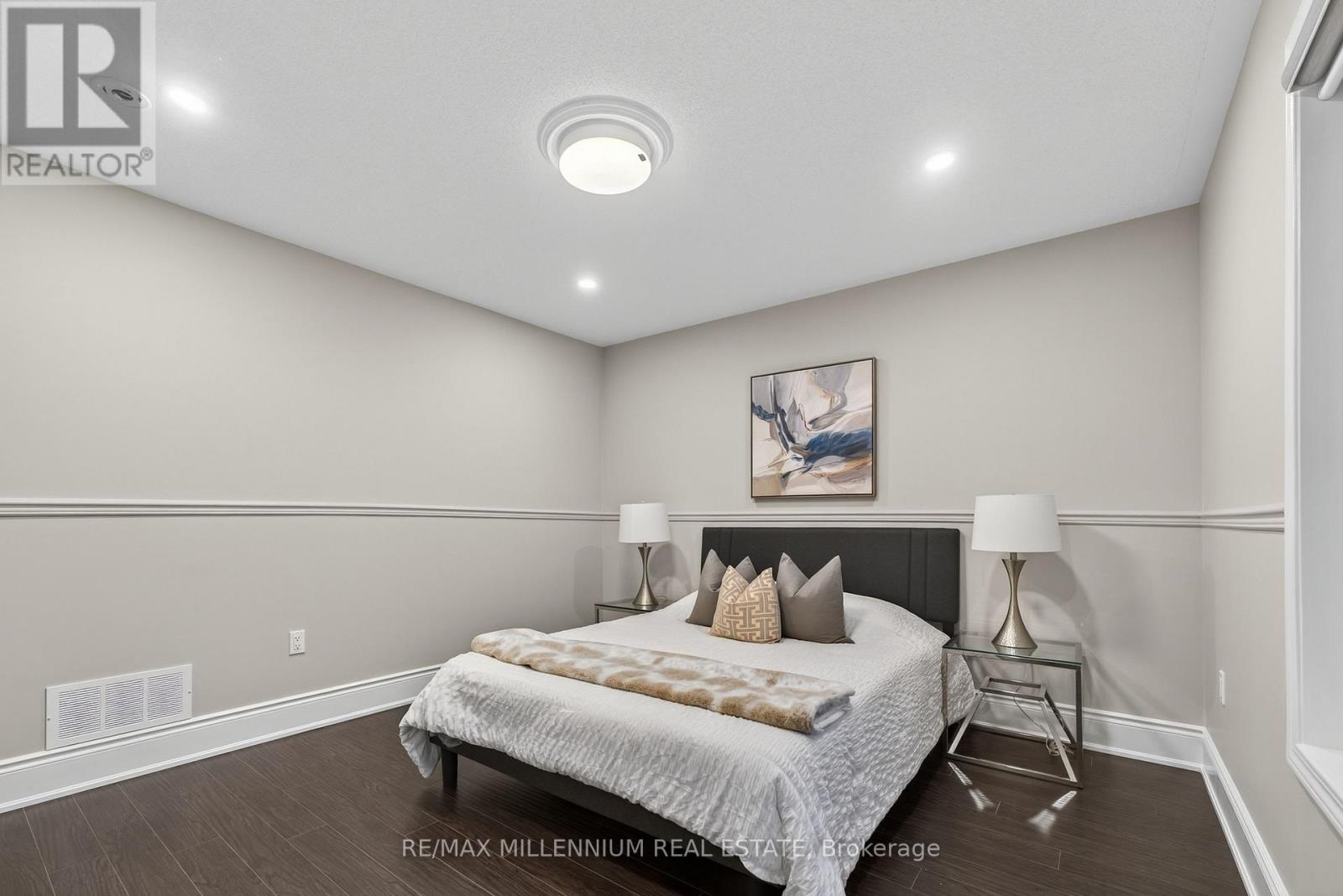 66 Armstrong Crescent, Bradford West Gwillimbury, Ontario  L3Z 0L2 - Photo 33 - N12414726