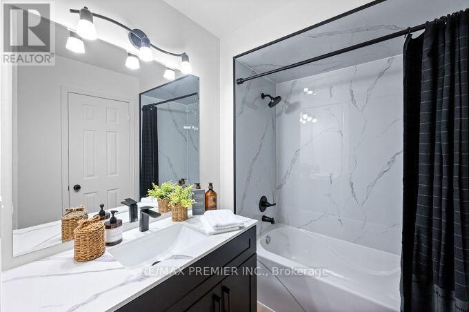 78 Keystar Court, Vaughan, Ontario  L4H 0G8 - Photo 19 - N12414748
