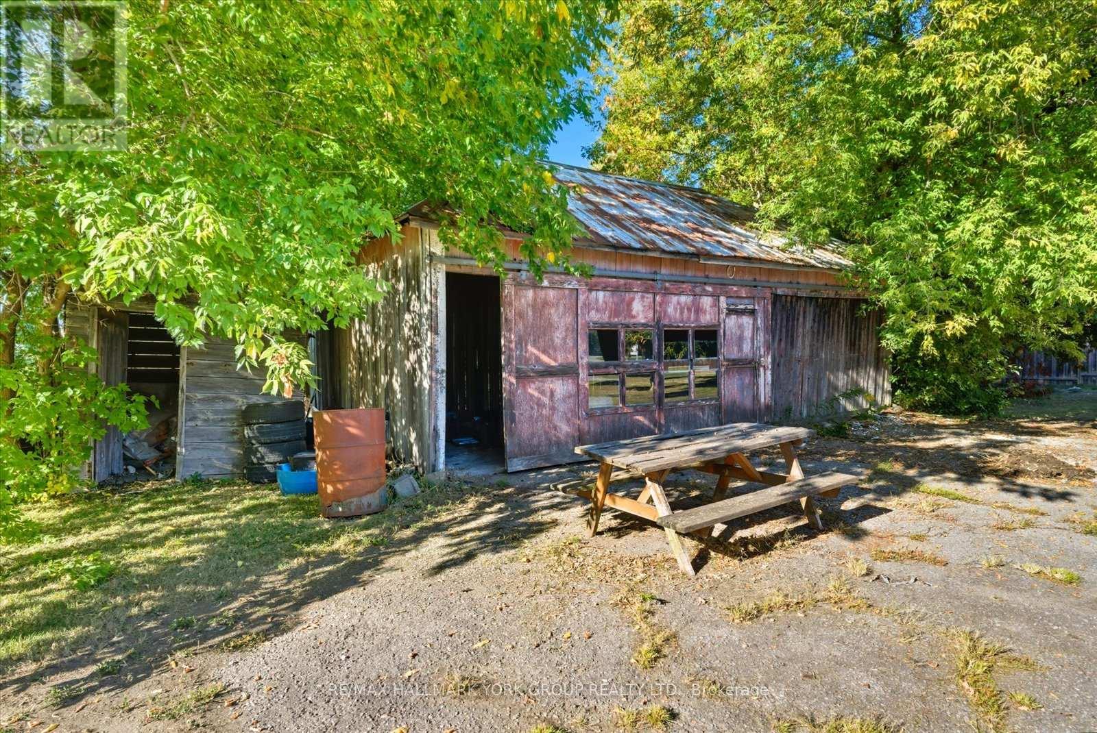 23035 Lake Ridge Road, Brock, Ontario  L0E 1E0 - Photo 13 - N12414826