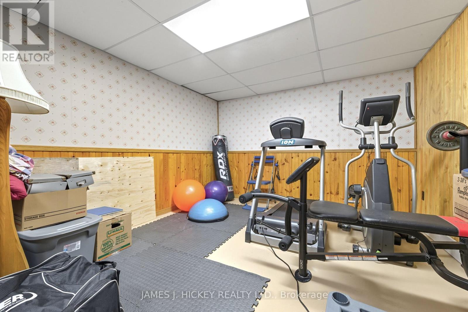 119 Frontenac Crescent, Deep River, Ontario  K0J 1P0 - Photo 35 - X12414977