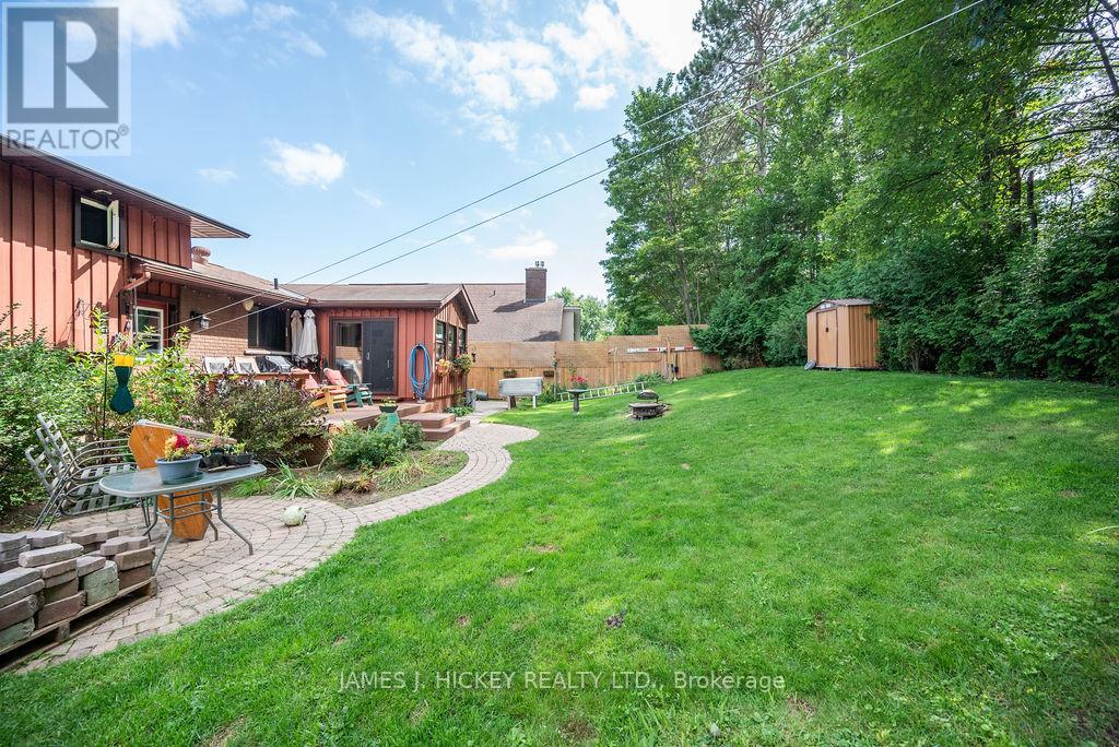 119 Frontenac Crescent, Deep River, Ontario  K0J 1P0 - Photo 39 - X12414977