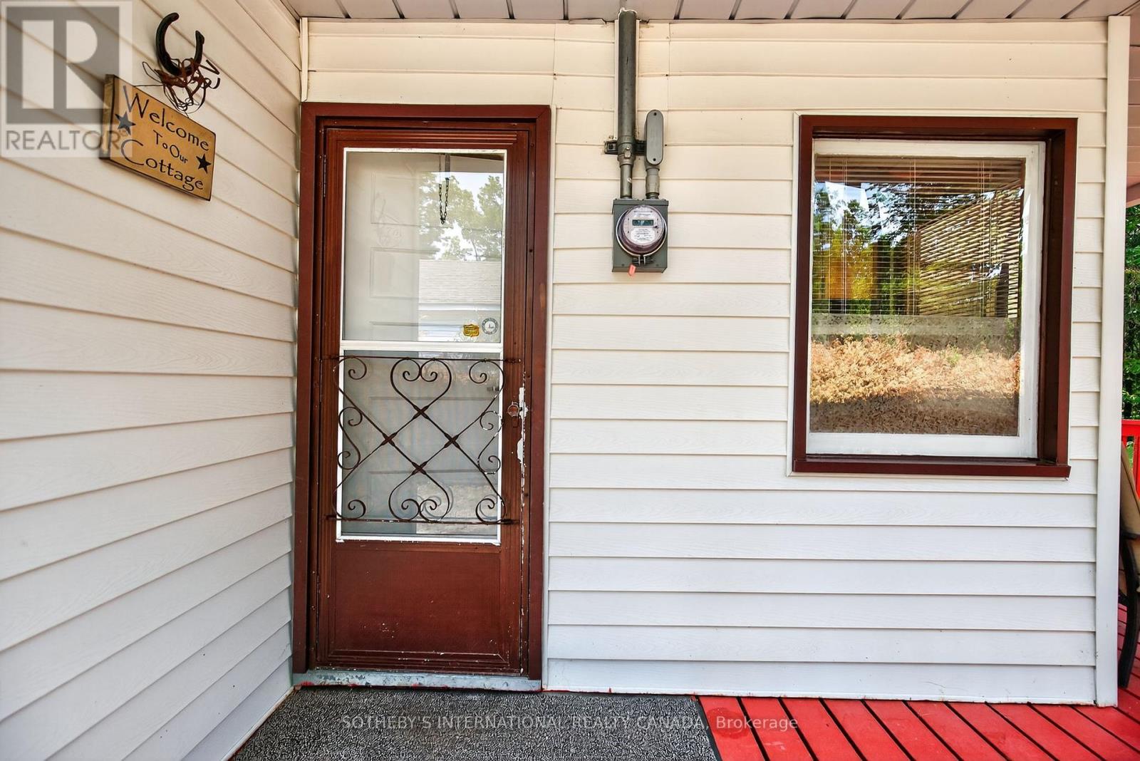 37 Park Road, Tiny, Ontario  L0L 1P1 - Photo 6 - S12414804