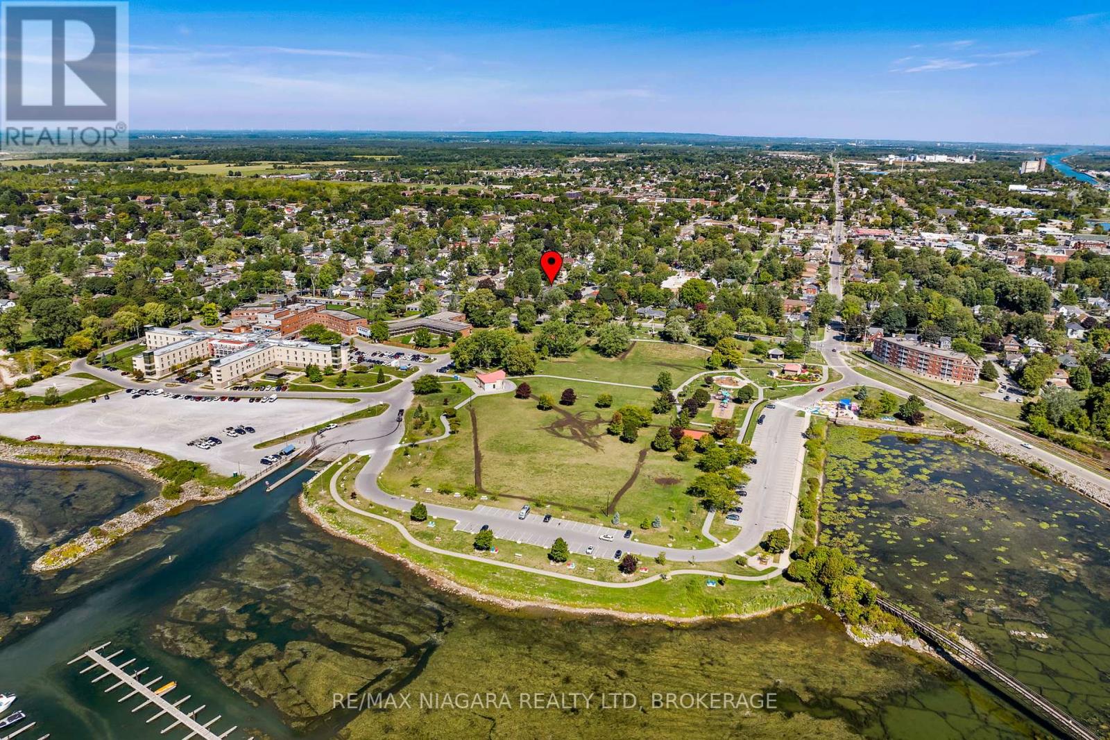 28 Fielden Avenue, Port Colborne (Sugarloaf), Ontario  L3K 4S9 - Photo 27 - X12414968