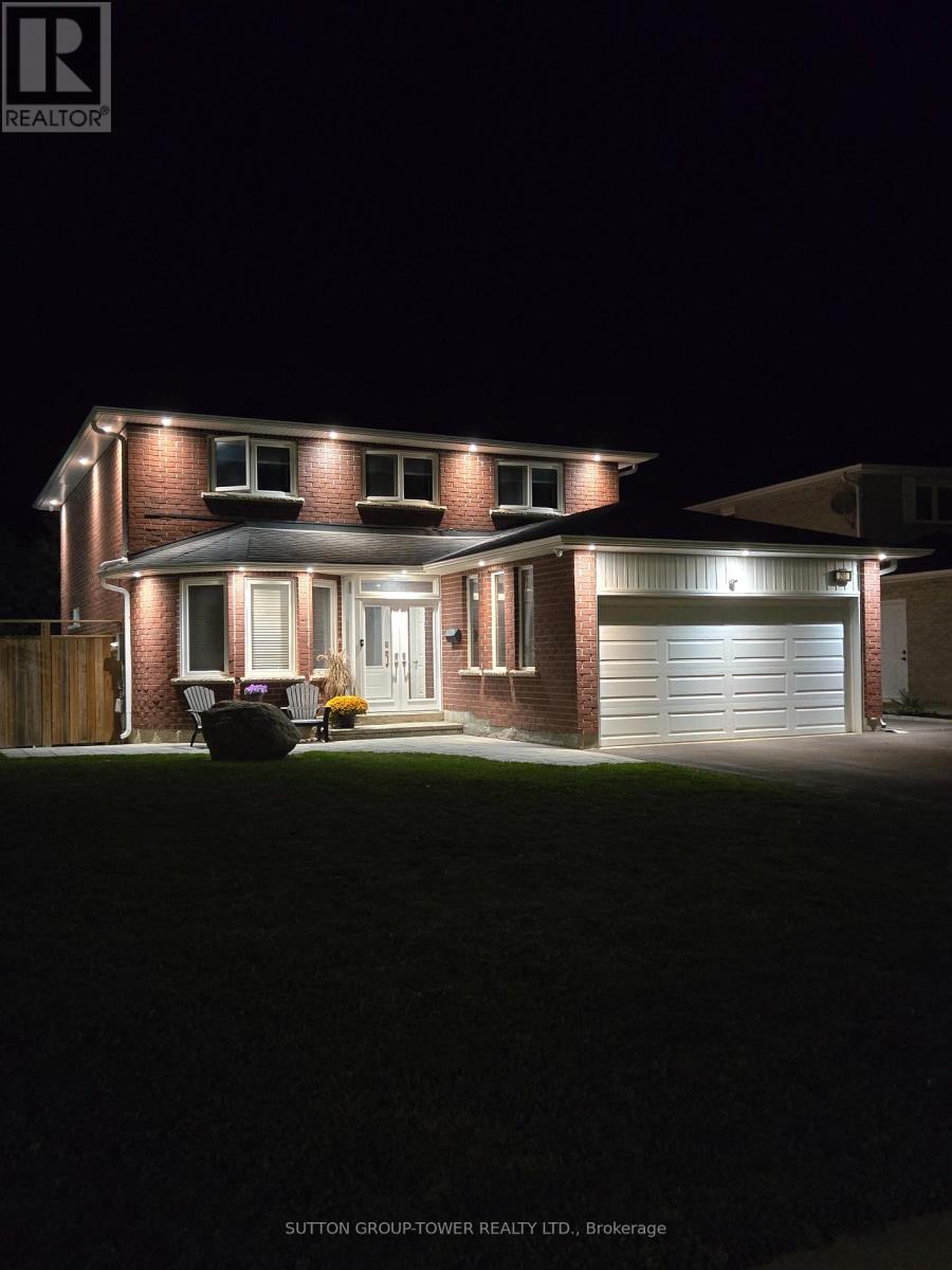 293 London Road, Newmarket (Bristol-London), Ontario  L3Y 6L3 - Photo 2 - N12408121