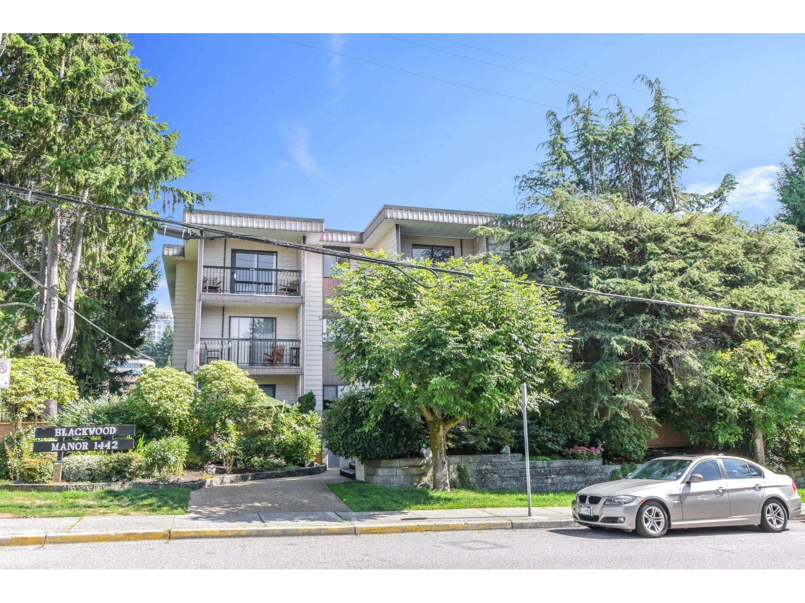 302 1442 BLACKWOOD STREET, white rock, British Columbia