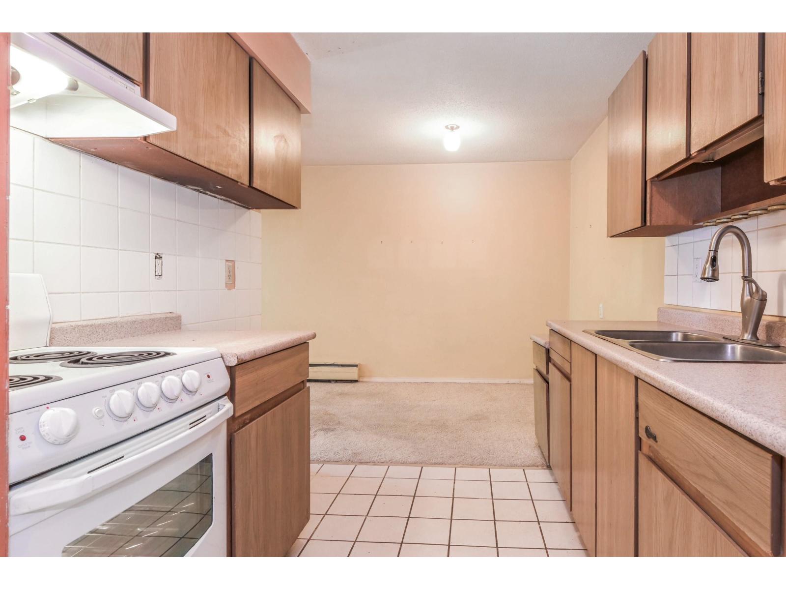 302 1442 Blackwood Street, White Rock, British Columbia  V4B 3V5 - Photo 10 - R3049564