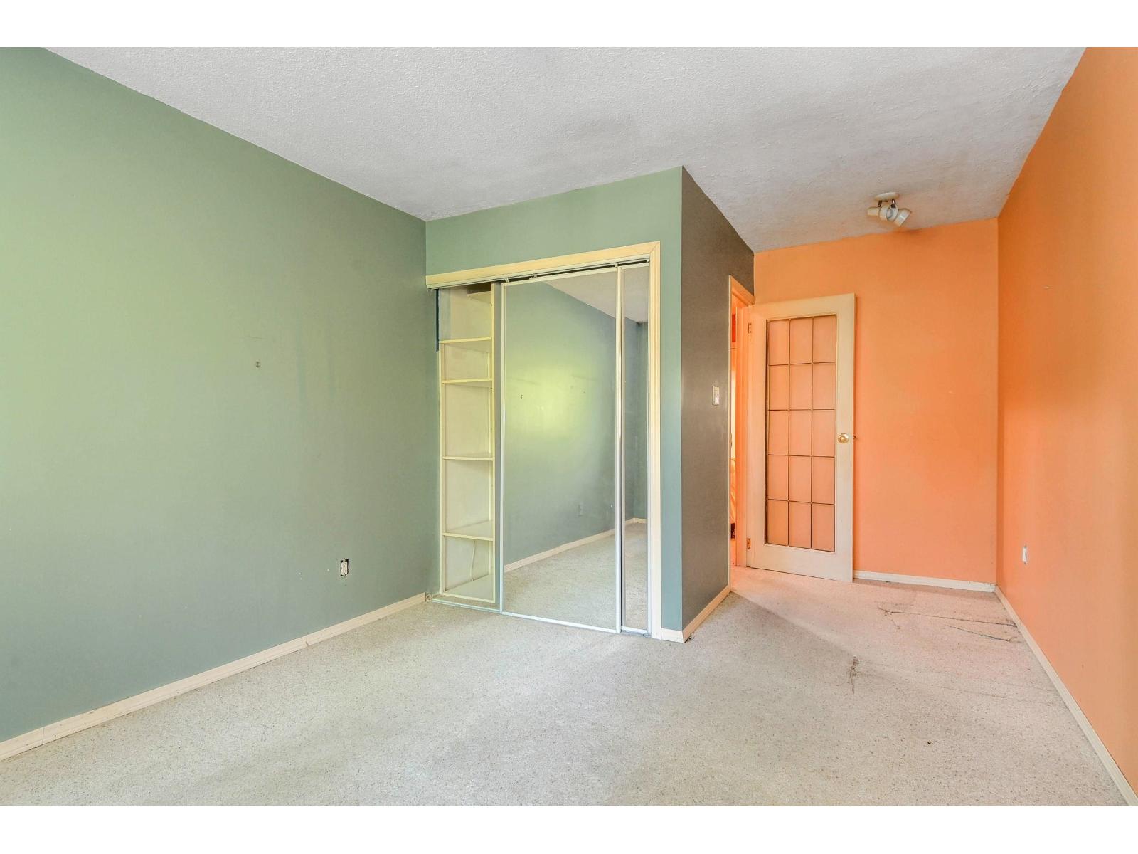 302 1442 Blackwood Street, White Rock, British Columbia  V4B 3V5 - Photo 13 - R3049564