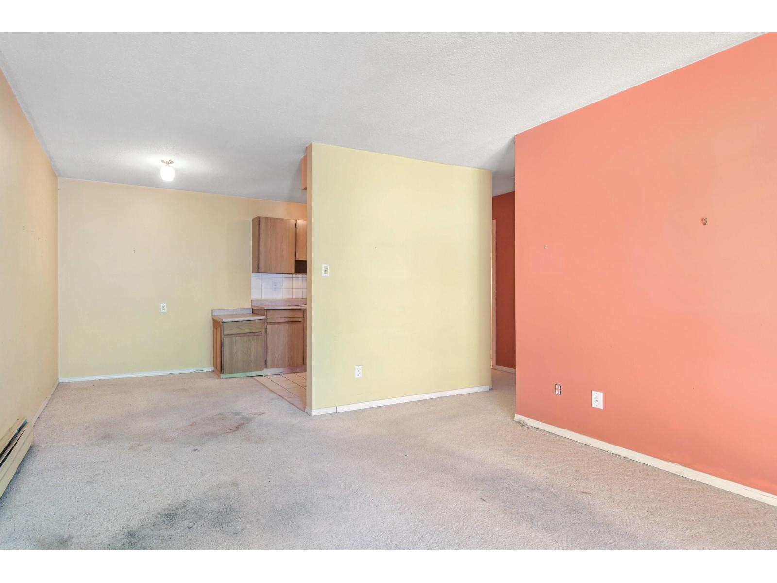 302 1442 Blackwood Street, White Rock, British Columbia  V4B 3V5 - Photo 7 - R3049564