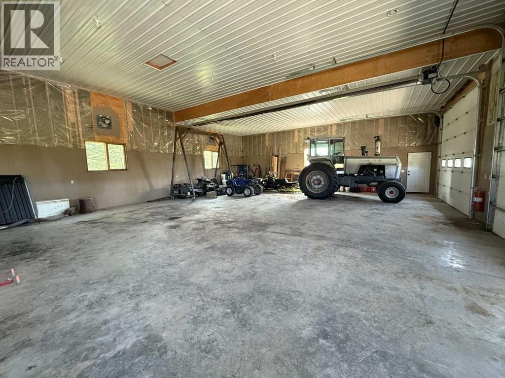 272001-200 272 Street W, Rural Foothills County, Alberta  T0L 1K0 - Photo 43 - A2249557