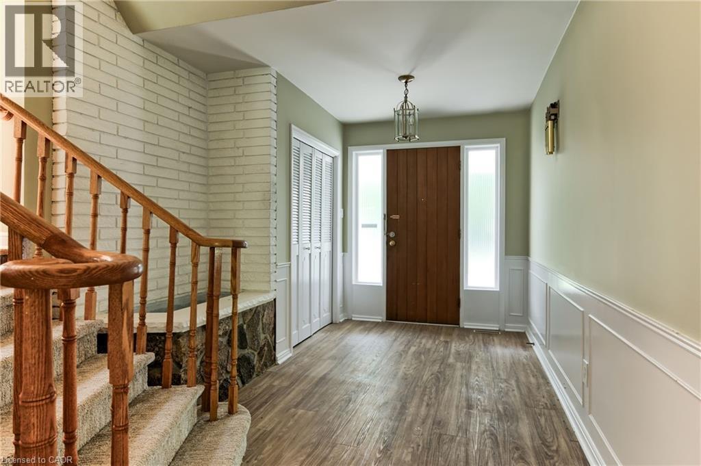 111 Gloucester Avenue, Oakville, Ontario  L6J 3W3 - Photo 6 - 40771328
