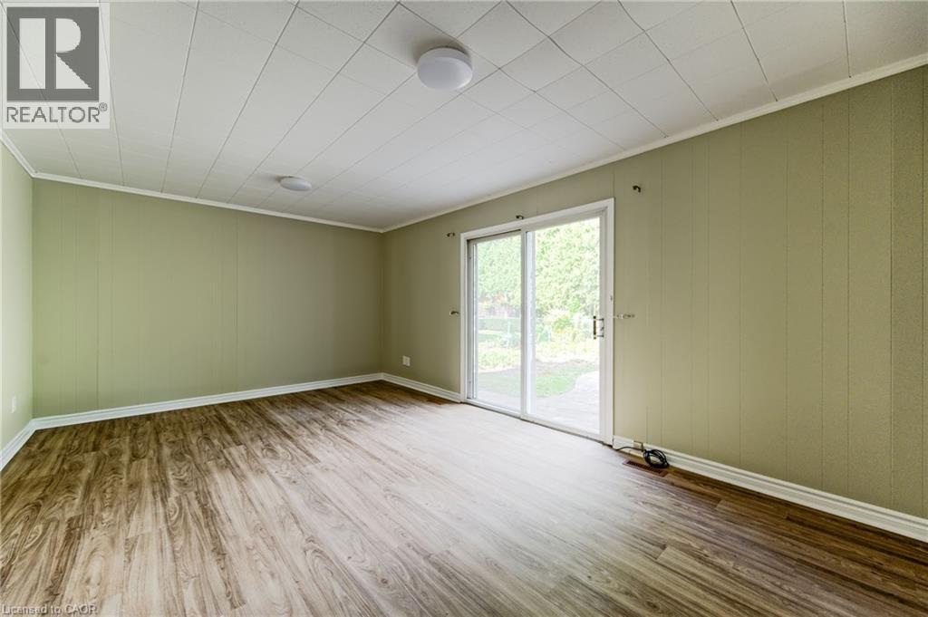 111 Gloucester Avenue, Oakville, Ontario  L6J 3W3 - Photo 12 - 40771328