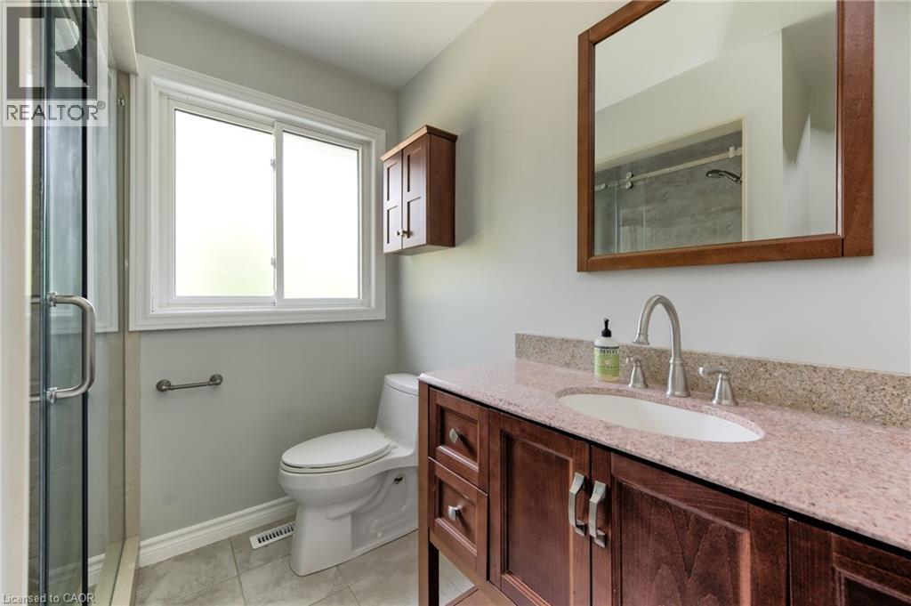 111 Gloucester Avenue, Oakville, Ontario  L6J 3W3 - Photo 17 - 40771328