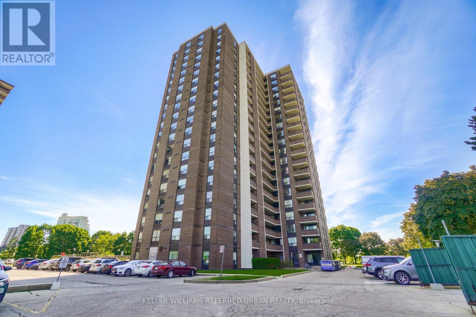 404 - 1515 Lakeshore Road E, Mississauga, Ontario  L5E 3E3 - Photo 1 - W12414774