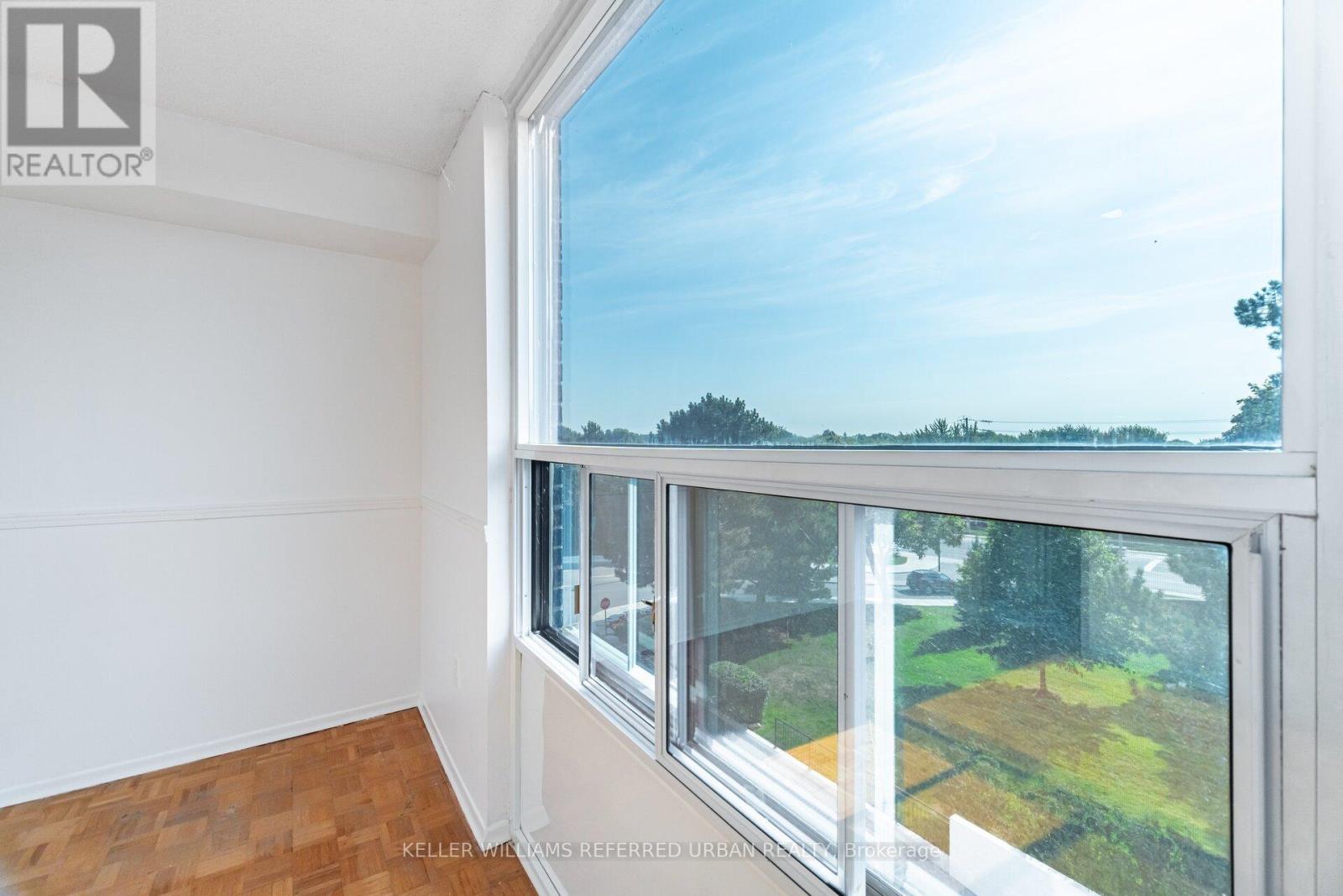 404 - 1515 Lakeshore Road E, Mississauga, Ontario  L5E 3E3 - Photo 19 - W12414774