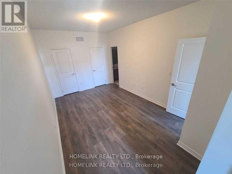 382 Twinflower Place, Milton, Ontario  L9E 1T3 - Photo 14 - W12414798