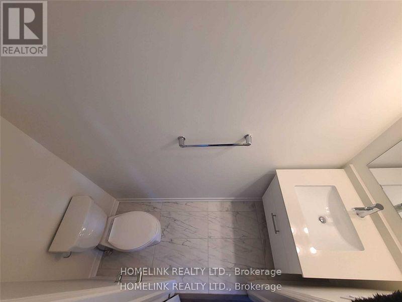 382 Twinflower Place, Milton, Ontario  L9E 1T3 - Photo 4 - W12414798