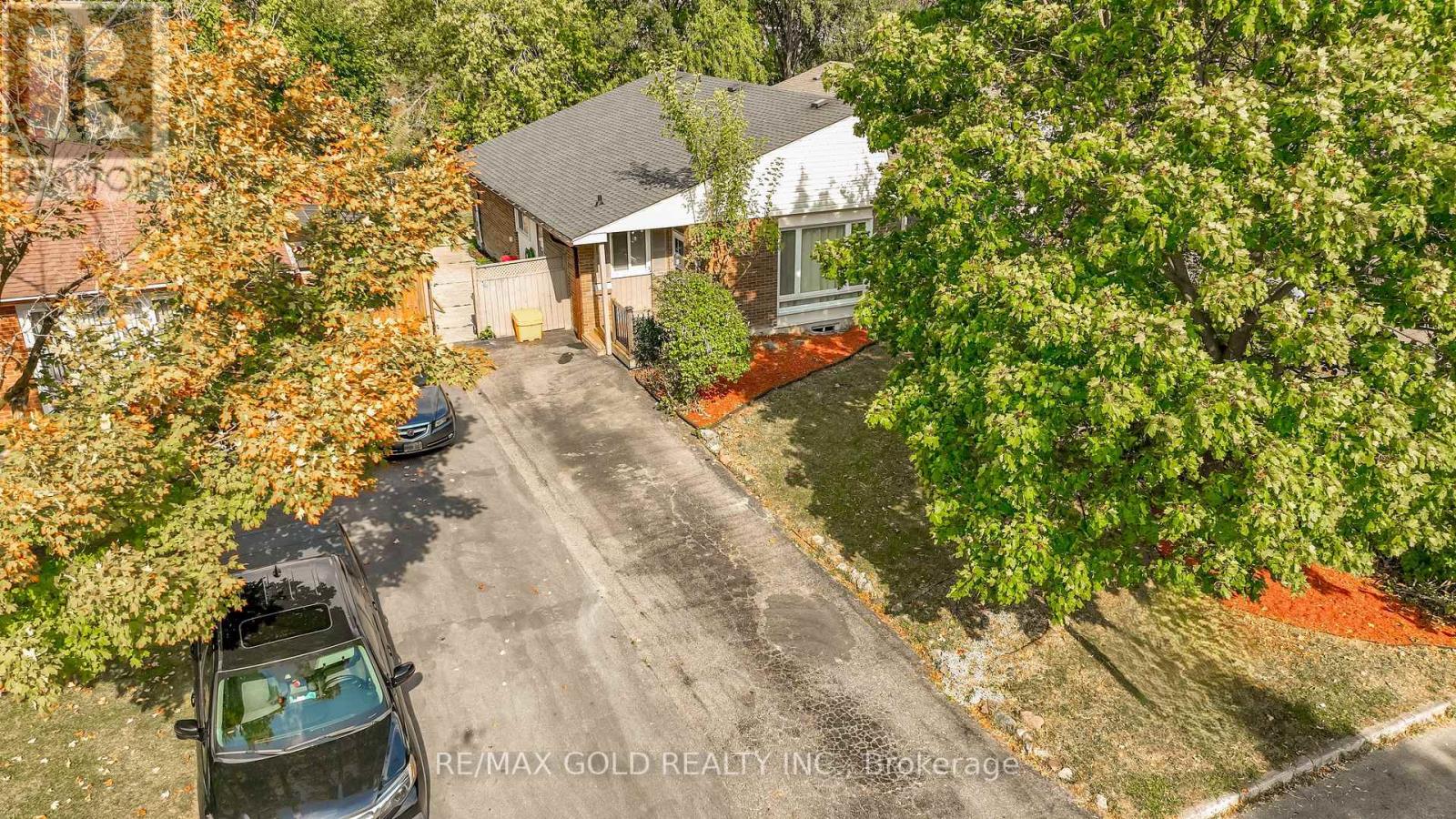 4 Deeside Crescent, Brampton, Ontario  L6T 3L7 - Photo 39 - W12414821
