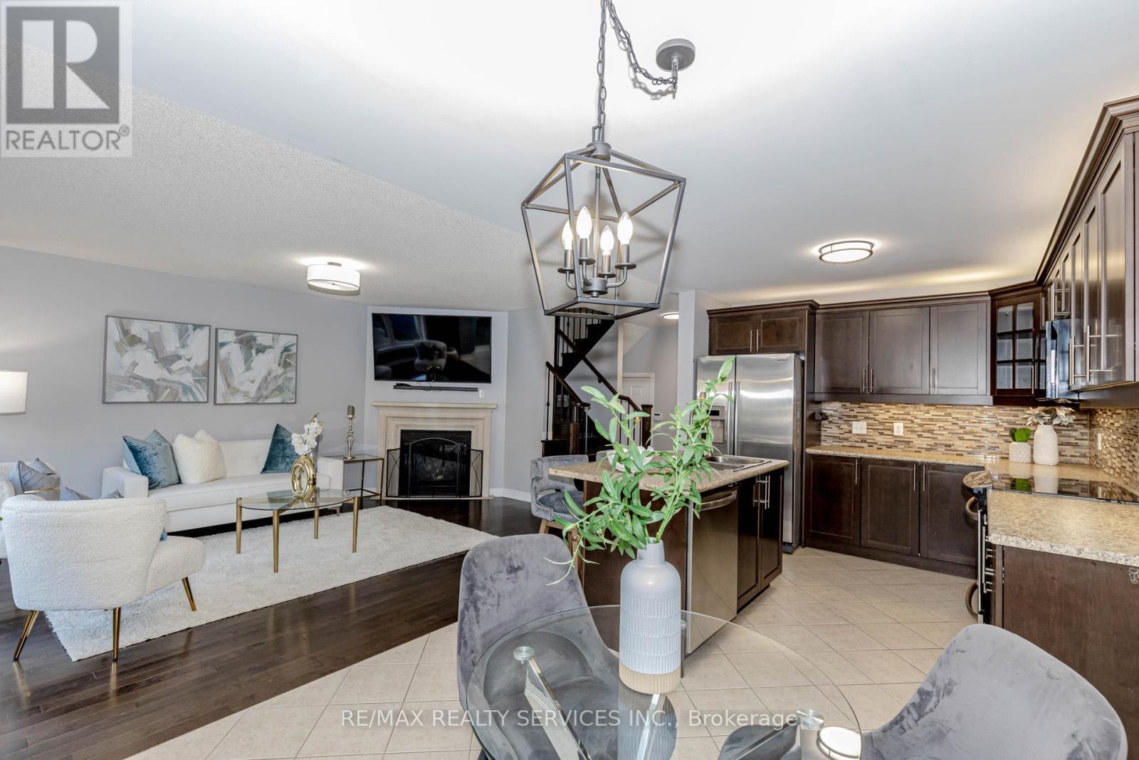 152 Weston Drive, Milton, Ontario  L9T 0V6 - Photo 22 - W12414864