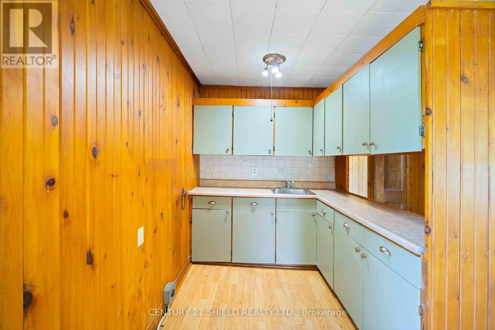 6261 - 911 - 6259 67th Avenue, South Glengarry, Ontario  K0C 1N0 - Photo 17 - X12413758