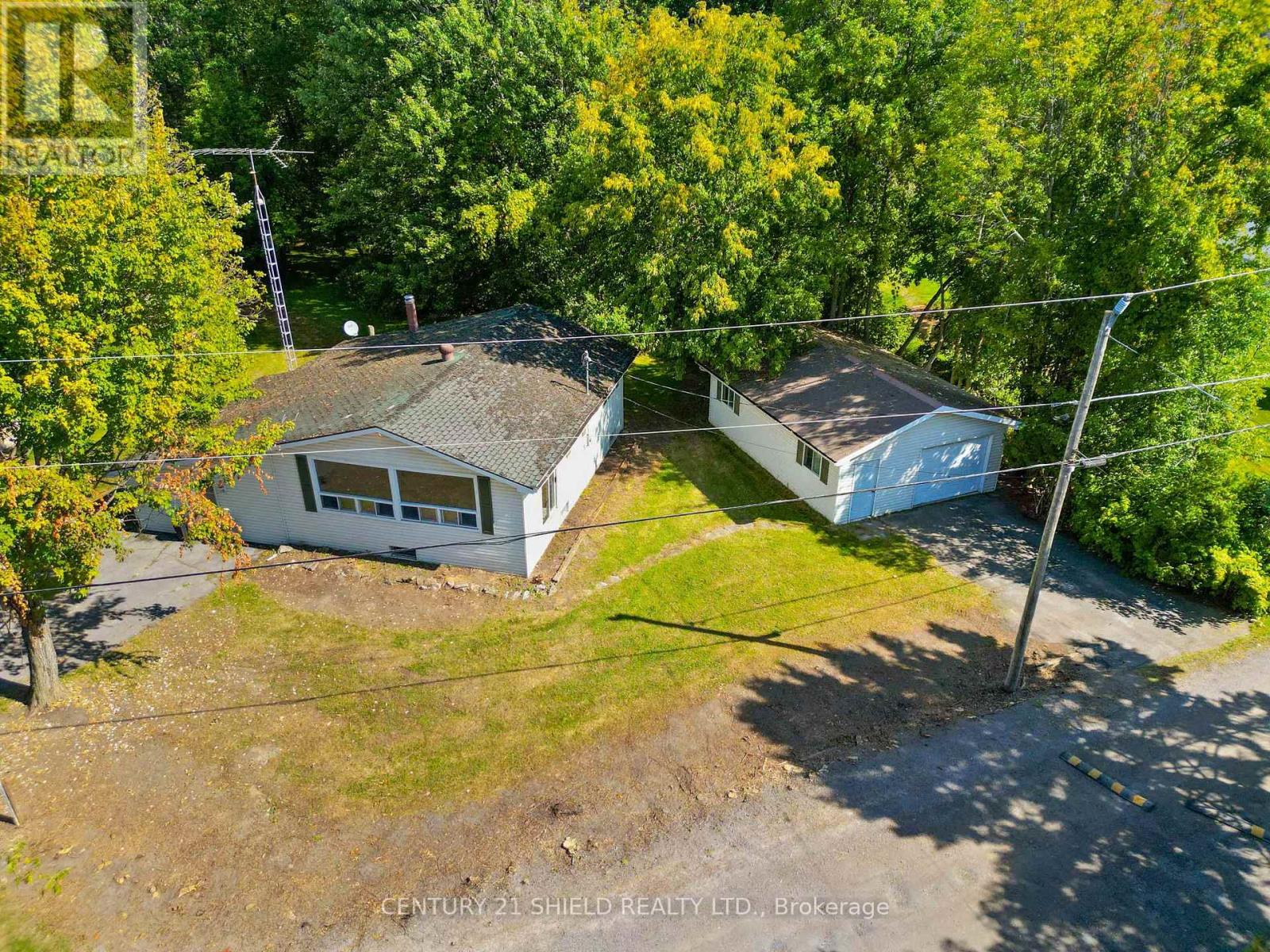 6261 - 911 - 6259 67th Avenue, South Glengarry, Ontario  K0C 1N0 - Photo 42 - X12413758