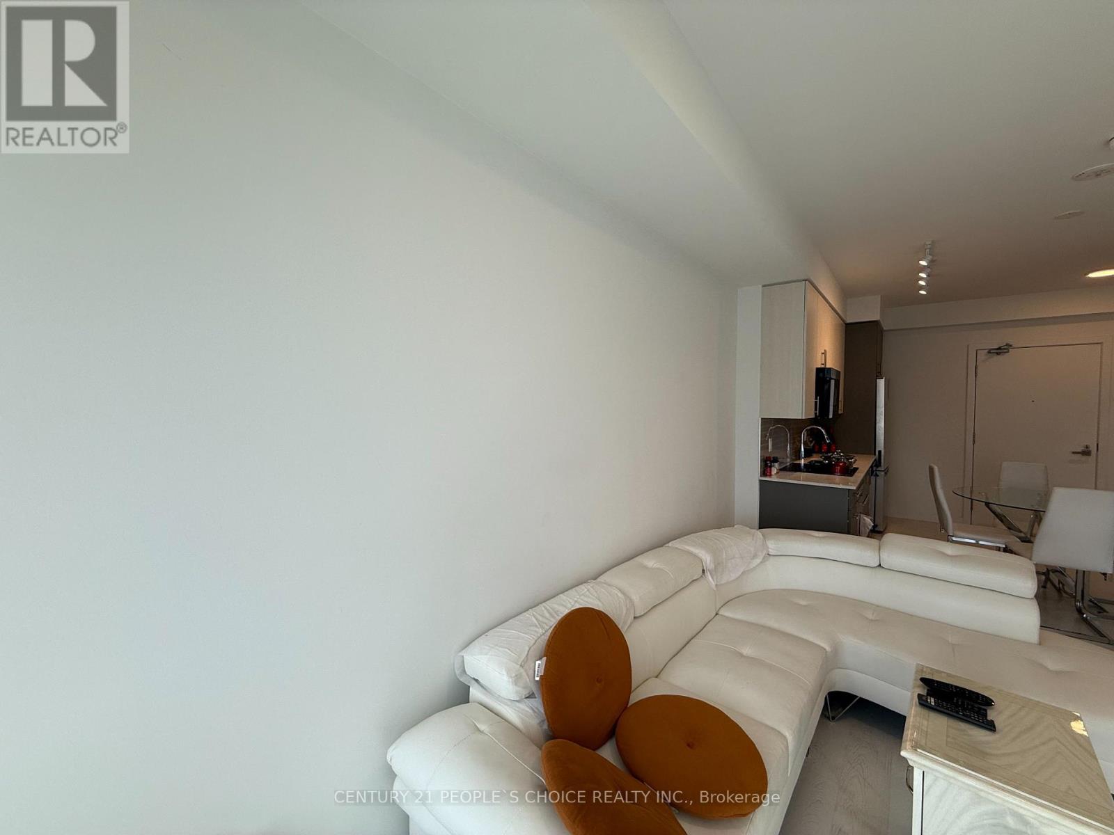 302 - 415 Main Street W, Hamilton, Ontario  L8P 0C9 - Photo 14 - X12414887