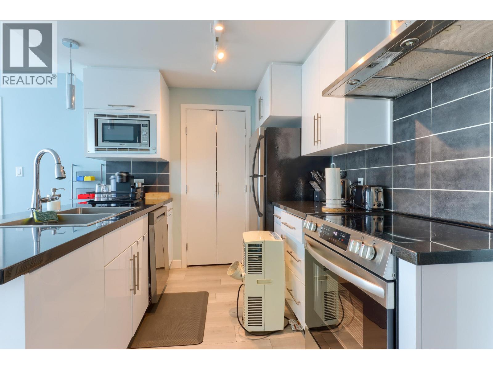 2601 188 Keefer Place, Vancouver, British Columbia  V6B 0J1 - Photo 8 - R3048097