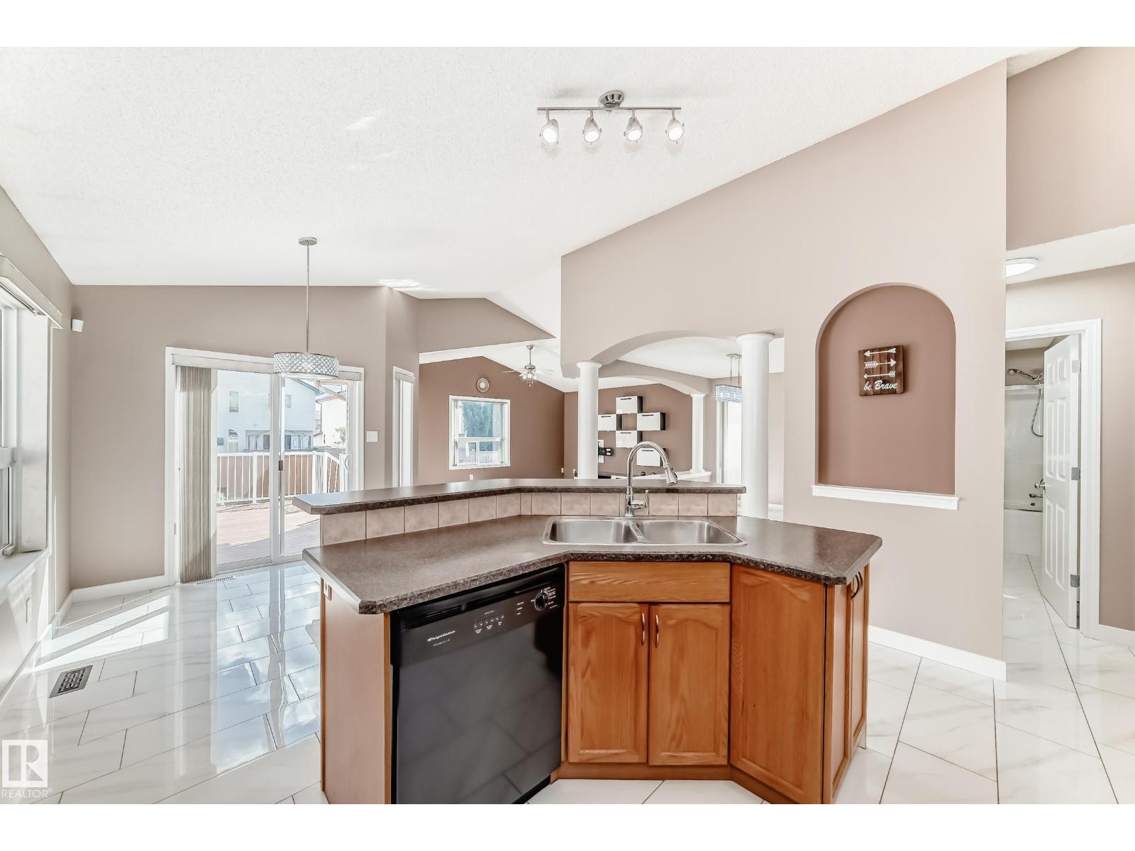 3331 26 St Nw, Edmonton, Alberta  T6T 1Z4 - Photo 10 - E4458545