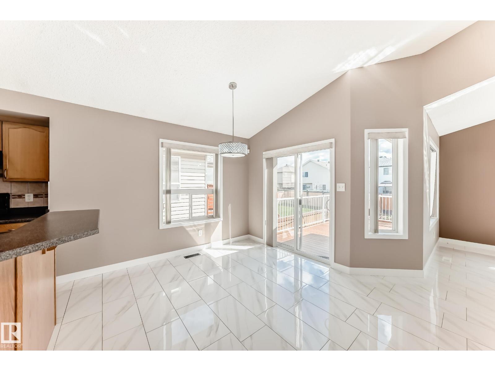 3331 26 St Nw, Edmonton, Alberta  T6T 1Z4 - Photo 14 - E4458545