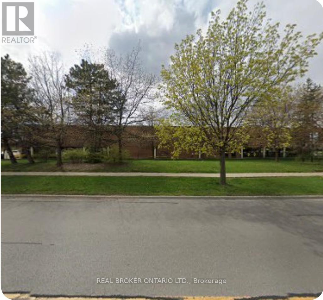 1 - 90 Walker Drive, Brampton, Ontario  L6T 4H6 - Photo 1 - W12399168