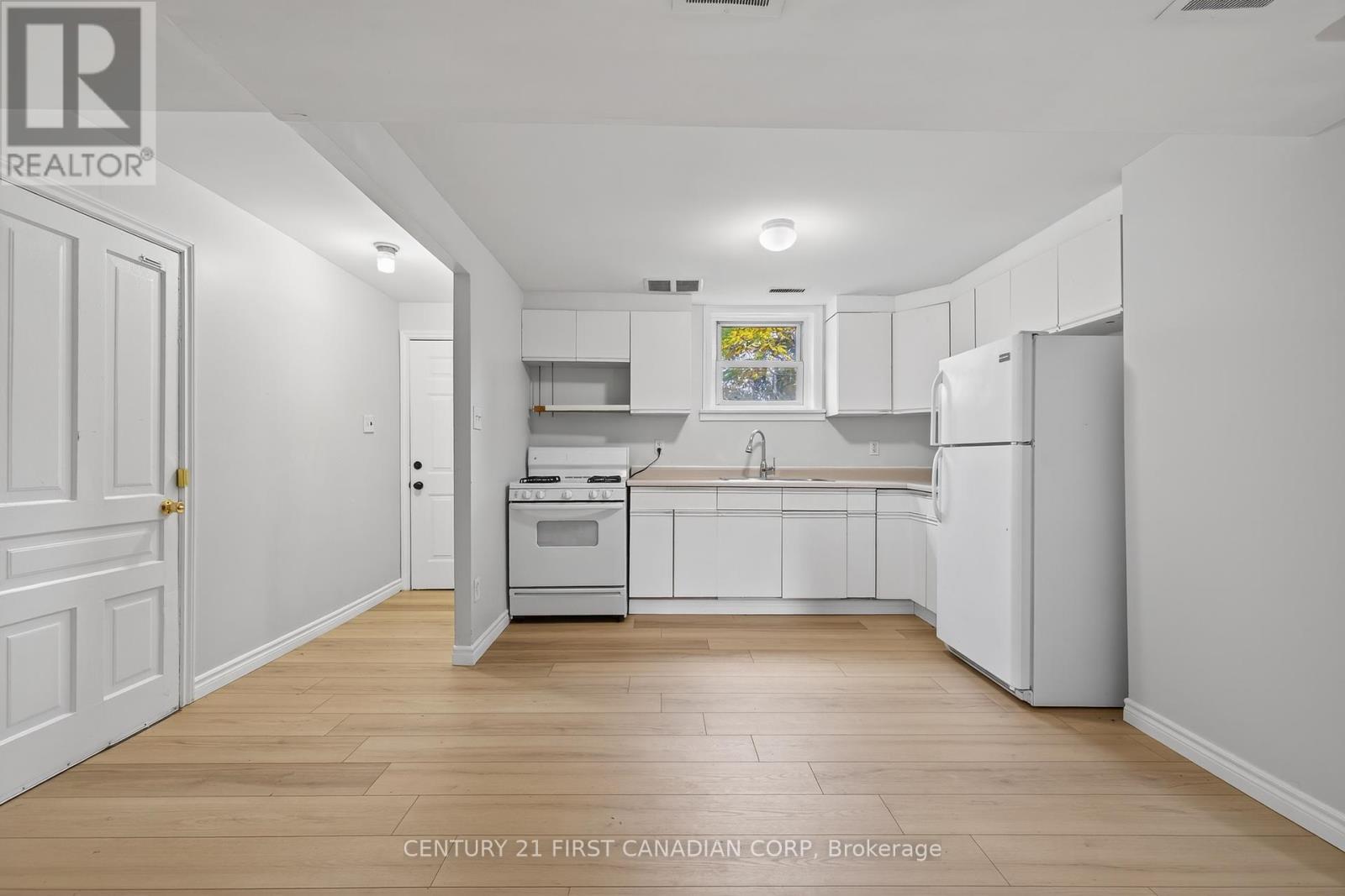 454 Salisbury Street, London East, Ontario  N5Y 3B2 - Photo 25 - X12414906