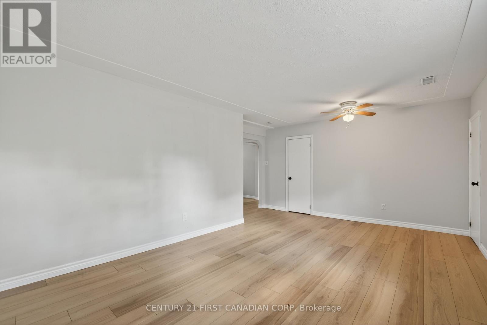 454 Salisbury Street, London East, Ontario  N5Y 3B2 - Photo 30 - X12414906
