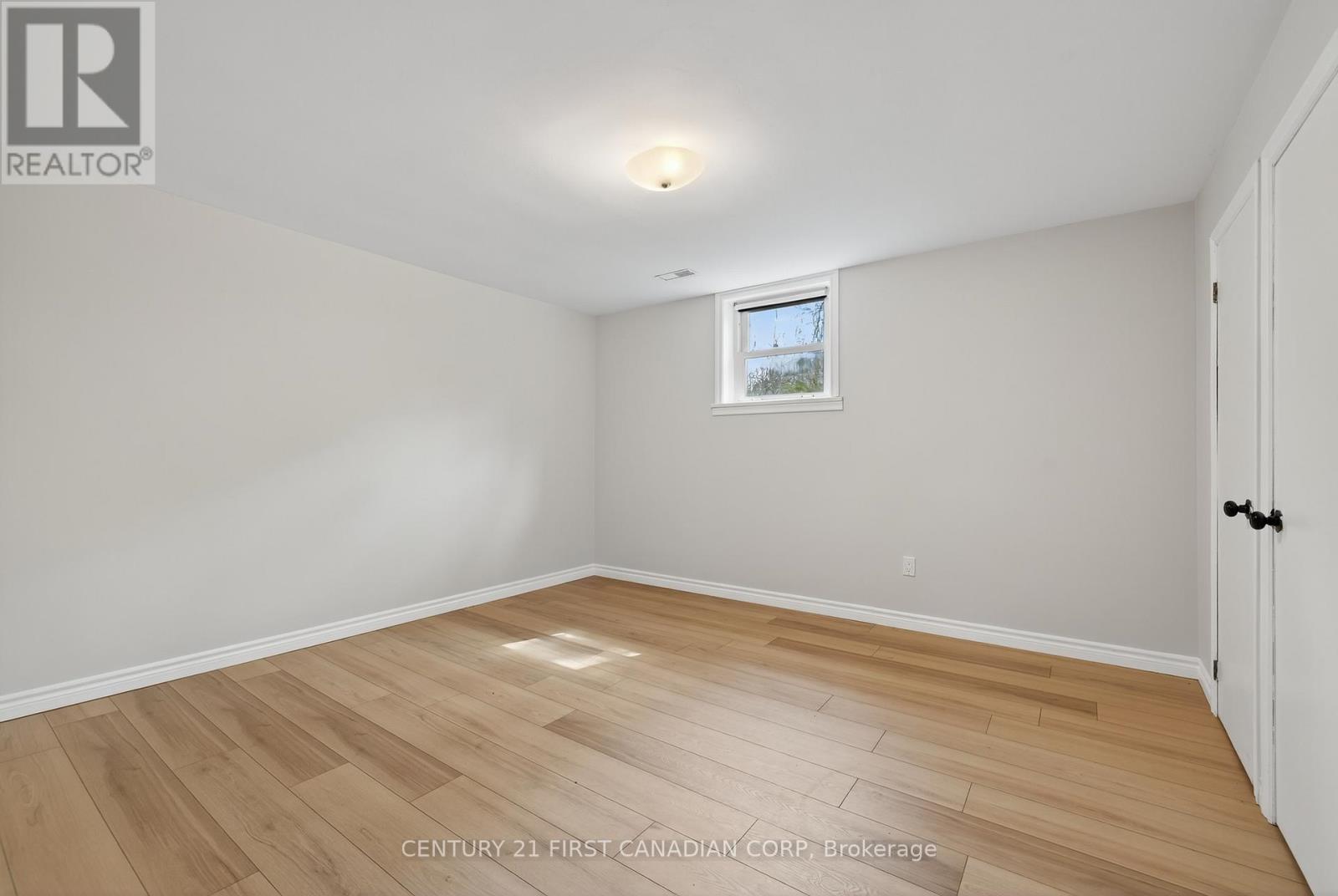 454 Salisbury Street, London East, Ontario  N5Y 3B2 - Photo 37 - X12414906
