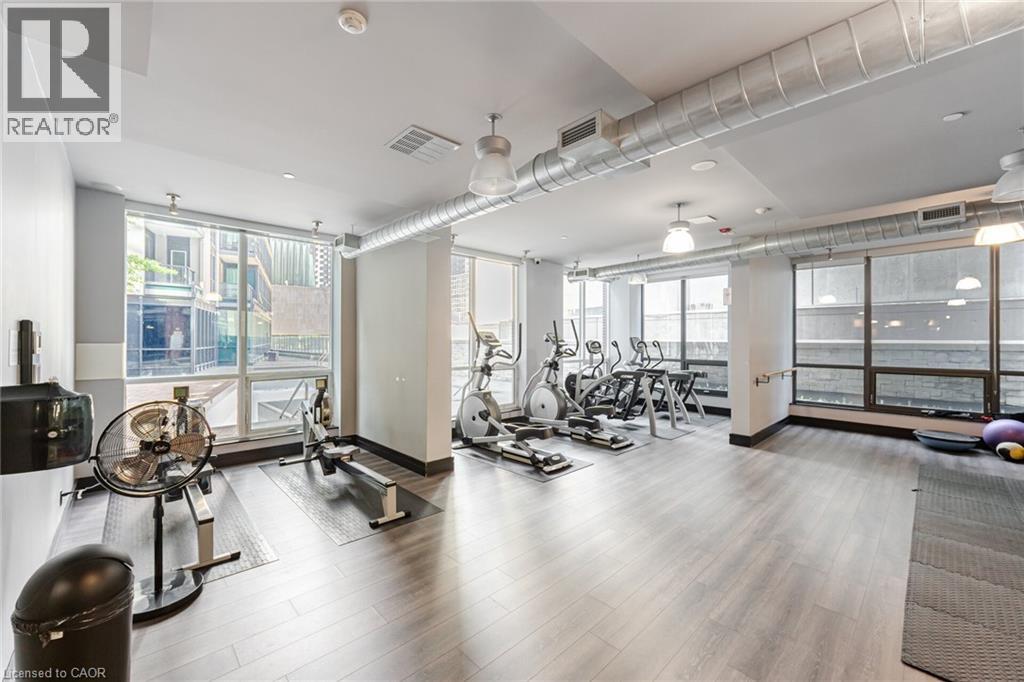38 The Esplanade Unit# 1003, Toronto, Ontario  M5E 1A5 - Photo 25 - 40771707