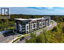 385 ARTIC RED Drive Unit# 418, Oshawa, Ontario