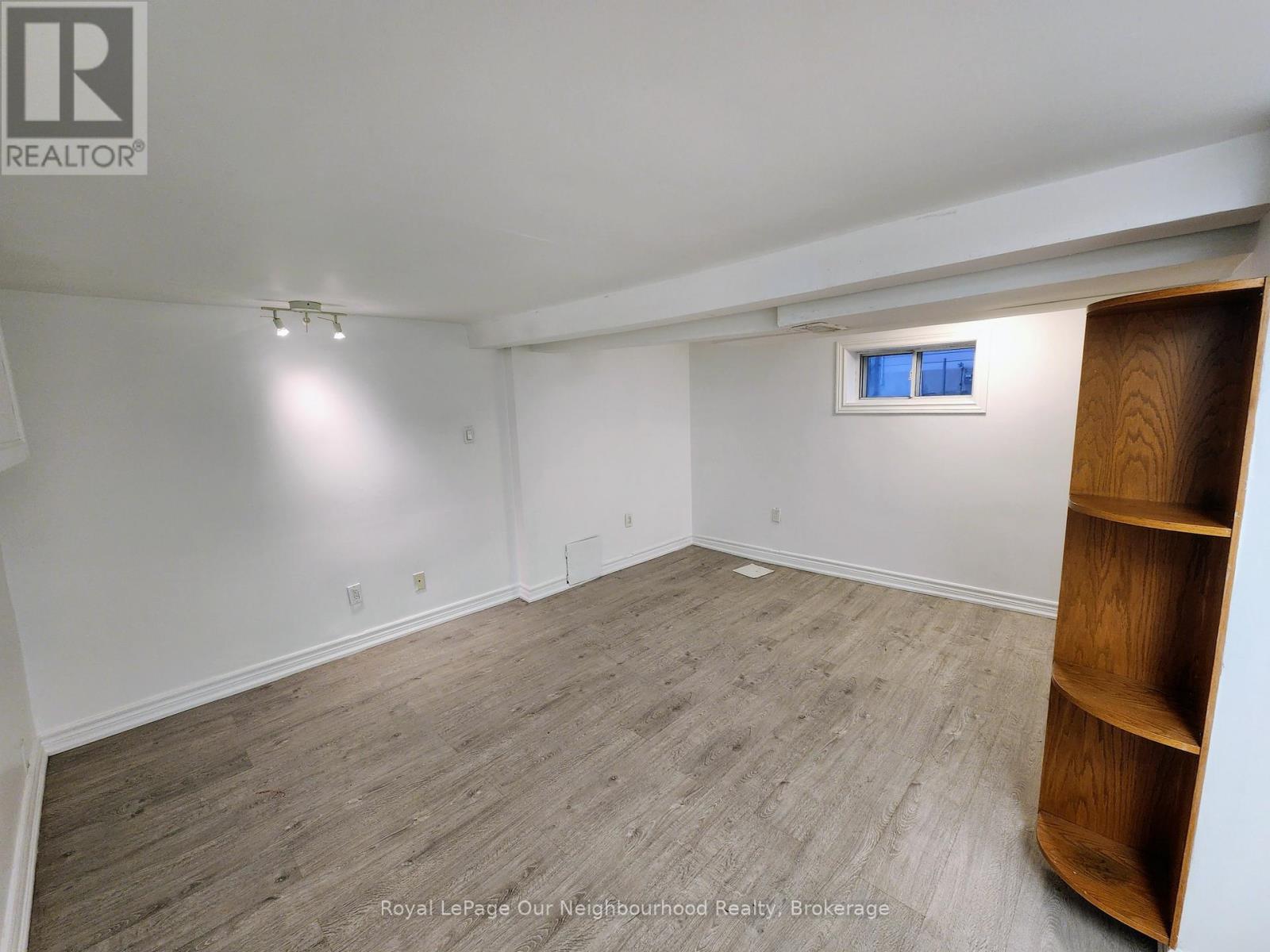 Lower - 225 Fourth Avenue, Oshawa, Ontario  L1H 3L6 - Photo 2 - E12415107