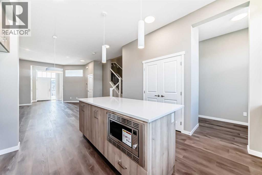 1130 Mahogany Boulevard Se, Calgary, Alberta  T3M 2T9 - Photo 6 - A2238905