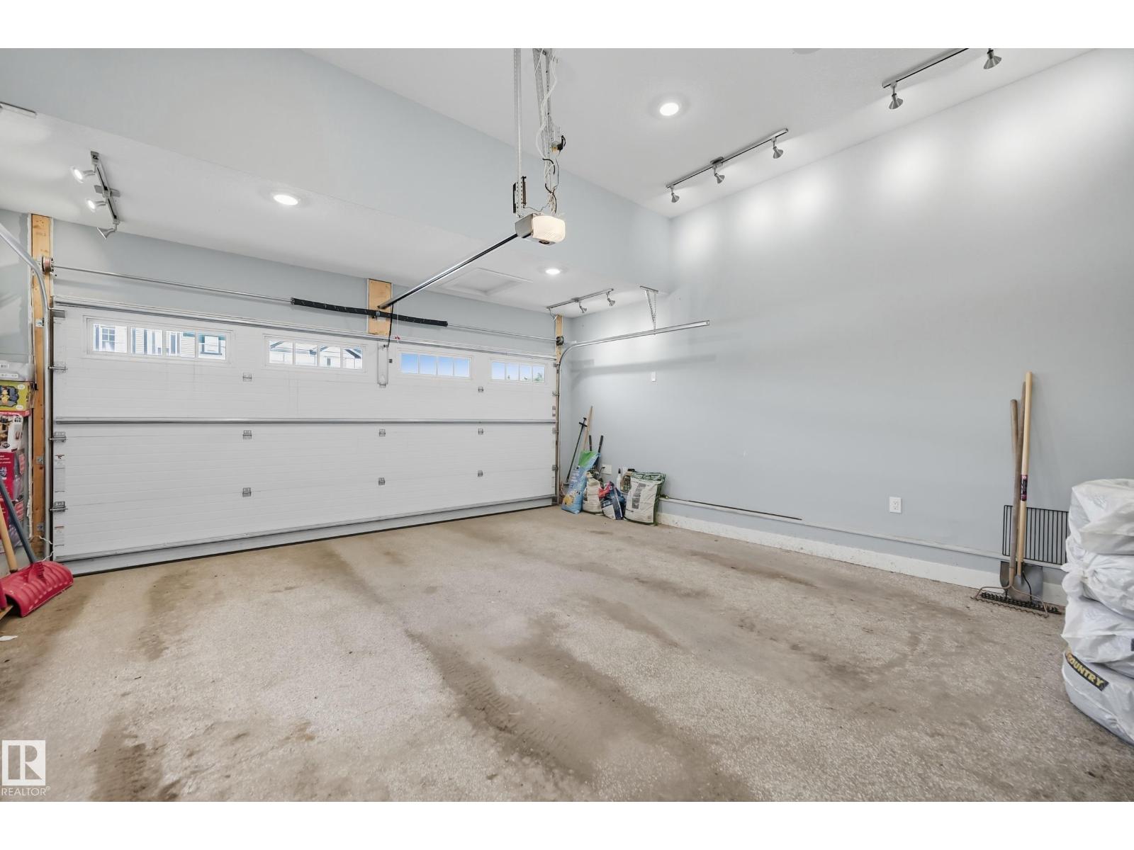 22103 87 Av Nw, Edmonton, Alberta  T5T 7H7 - Photo 32 - E4458549