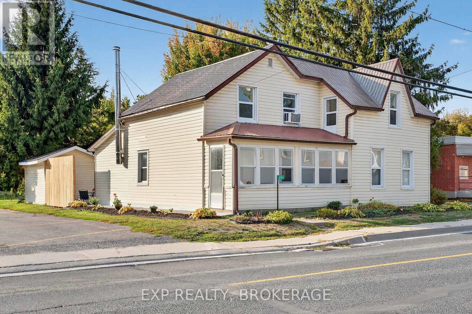 6745 Road 38, Frontenac, Ontario  K0H 0B8 - Photo 2 - X12415023